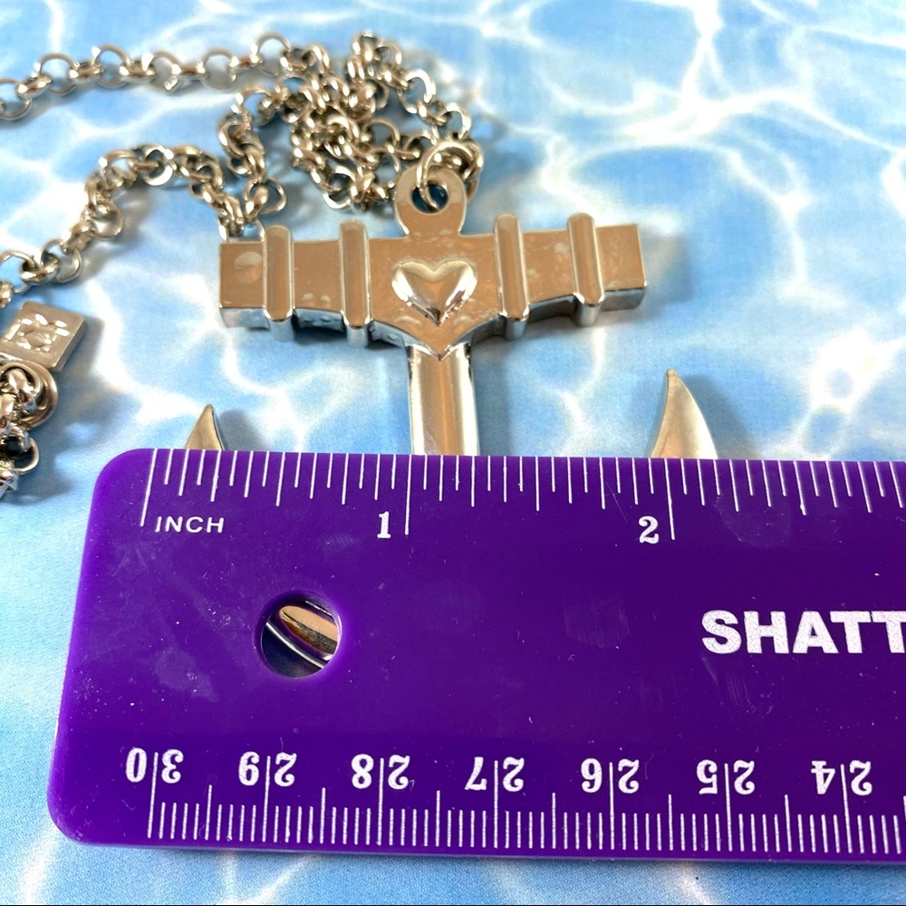Large silver-tone Anchor pendant necklace sailor pinup - Picture 5 of 5